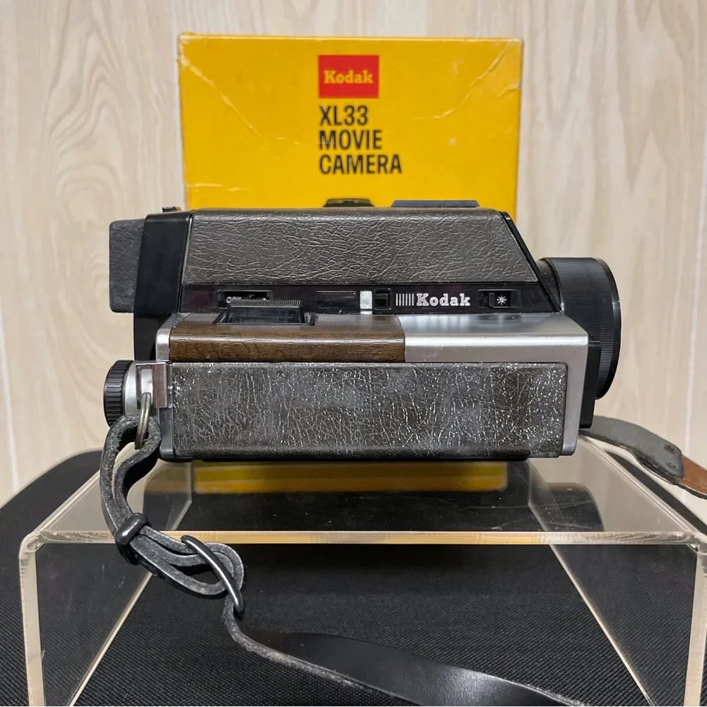 Vintage Kodak XL33 9mm Movie Camera with Box - Black and Silver (NOT Tested)